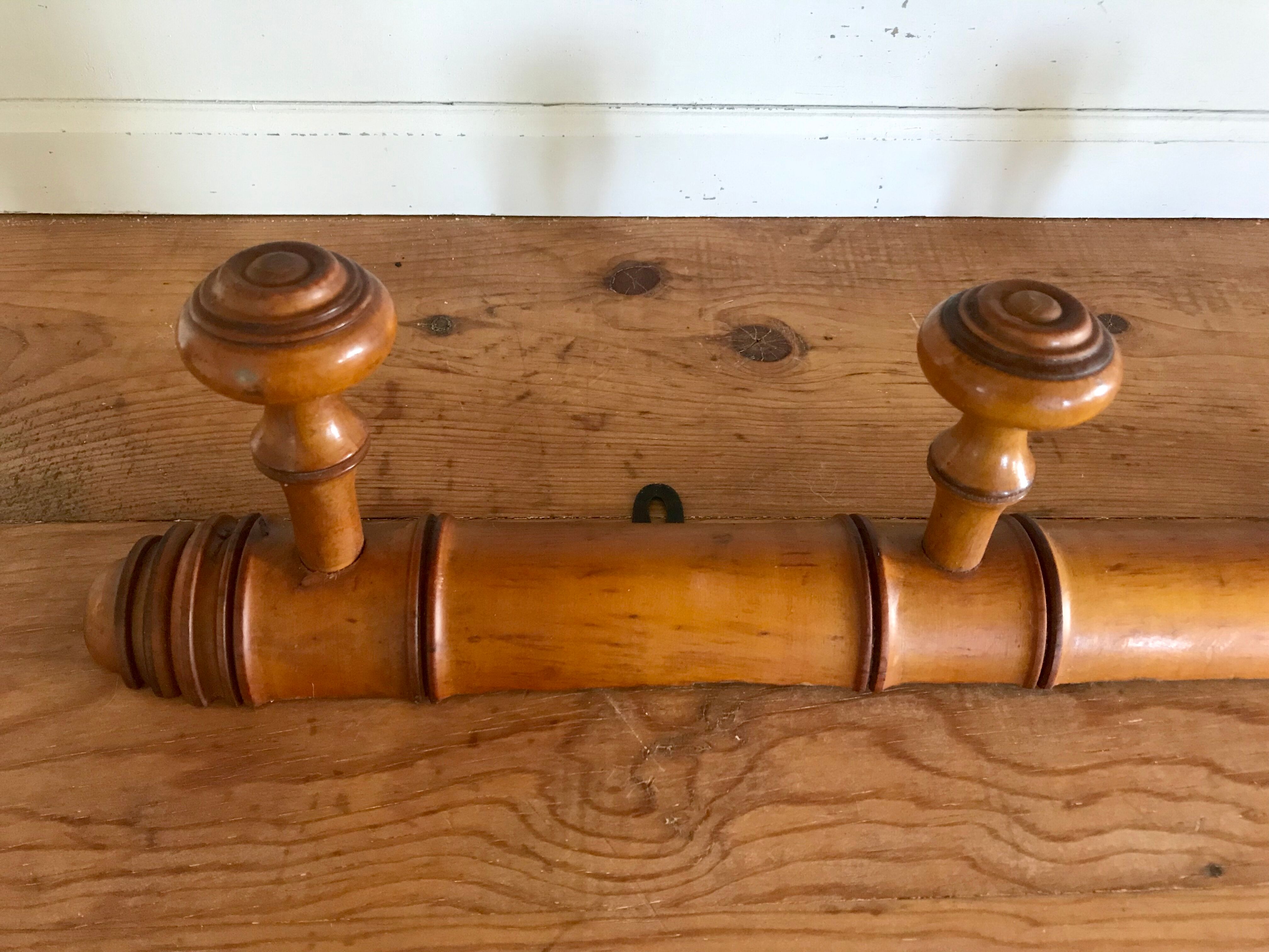 Vintage wooden patère turned