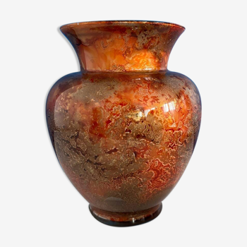 Unique line piece lacquer vase