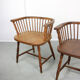 2 chaises à dossier bas Winsdor