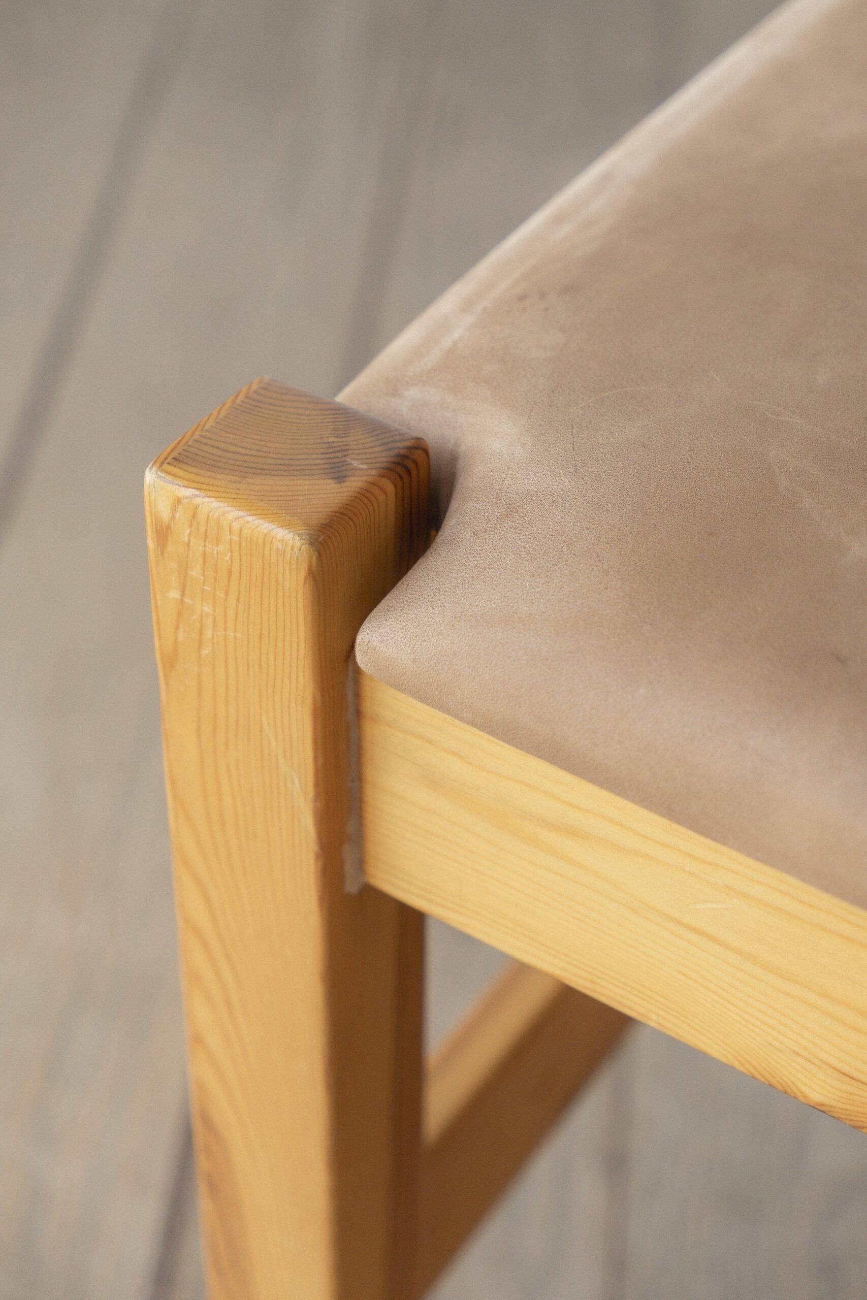 Chaises de salle à manger en pin massif (ensemble de six)
