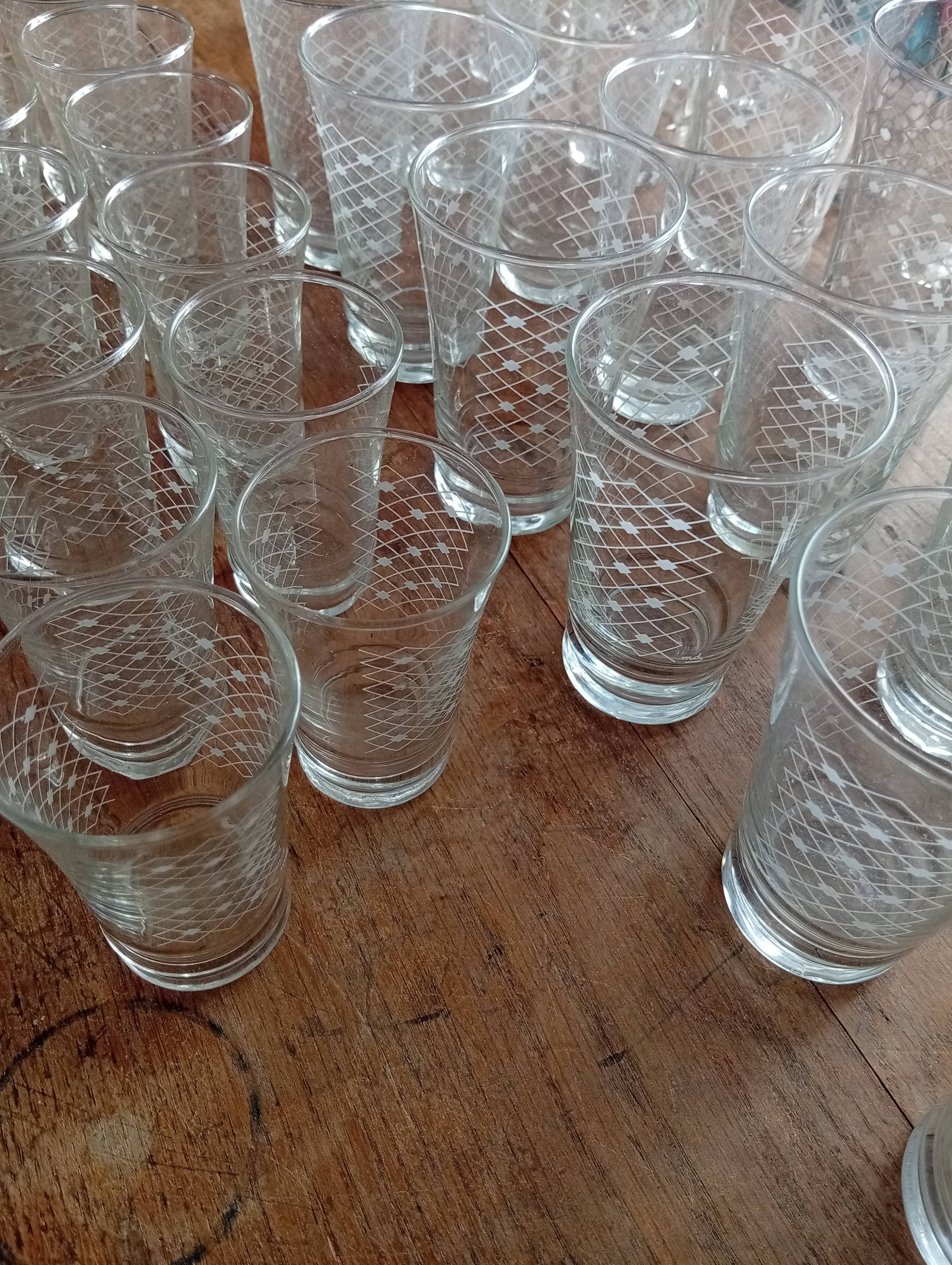 Set of vintage screen-printed glasses