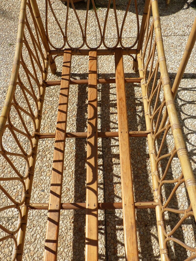 Children's bed in vintage rattan from the 1950s