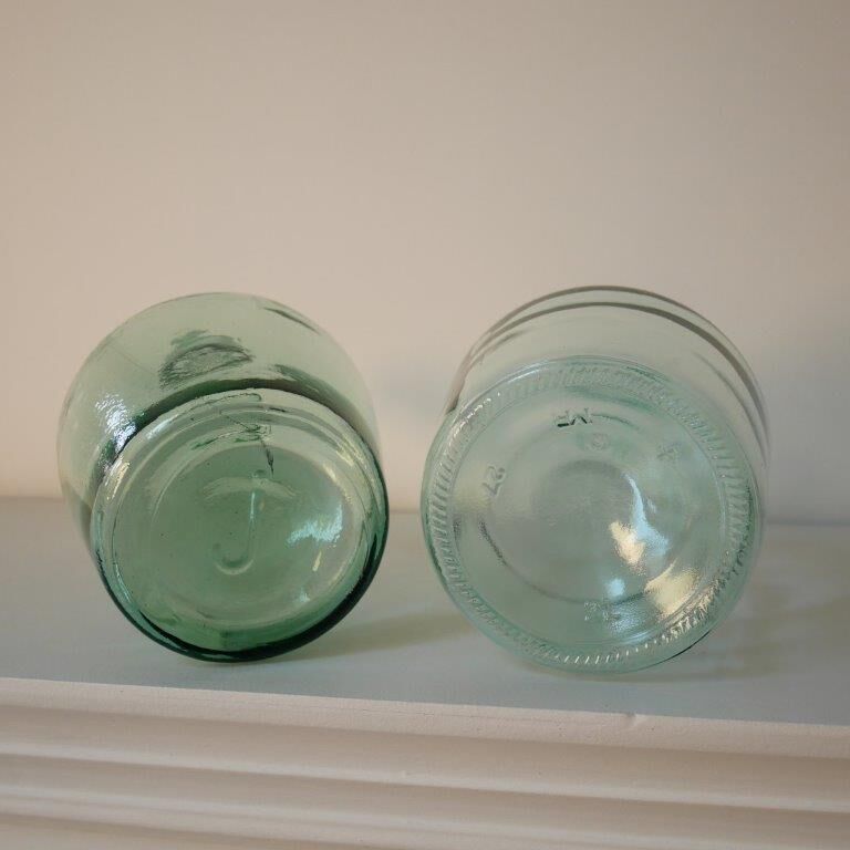 Lot 2 green lady-jeanne 2L