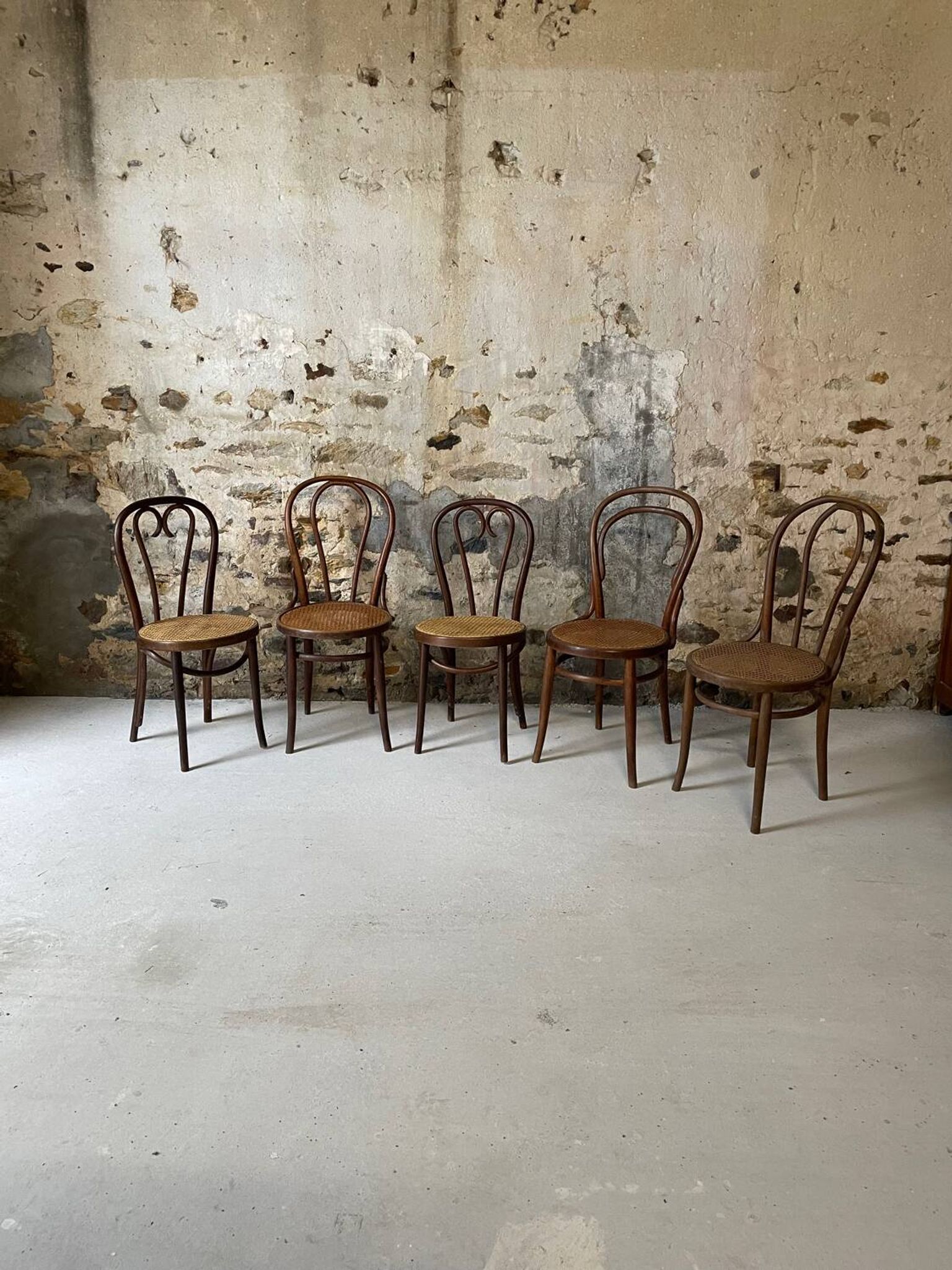 Lot de 5 chaises bistrot bois courbé cannage