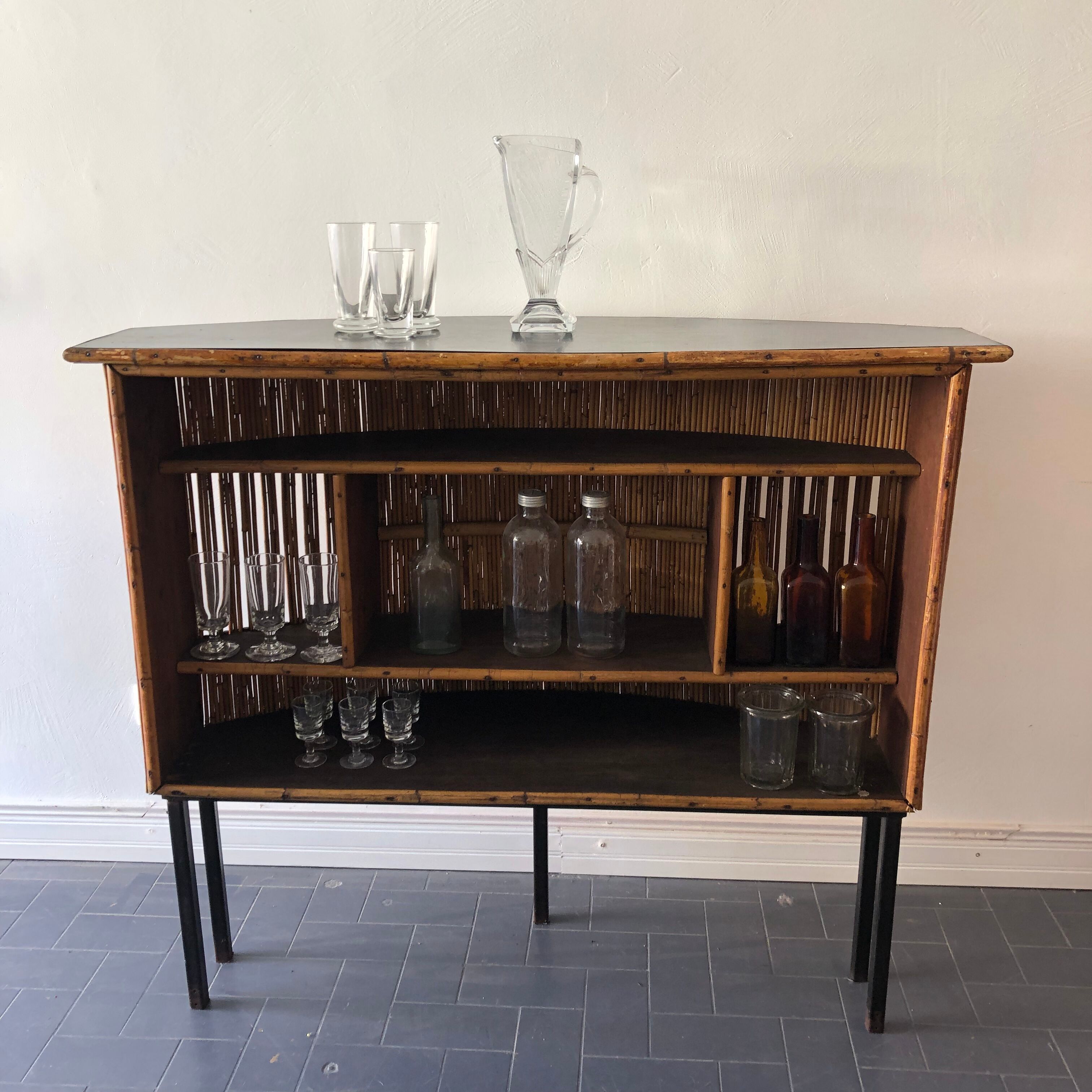 Furniture bar in vintage rattan