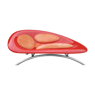 Red sofa Amaki poltrona by designer Gorgio Gurioli