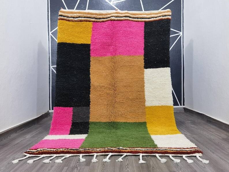 Handmade Moroccan rug 240cm x 160cm