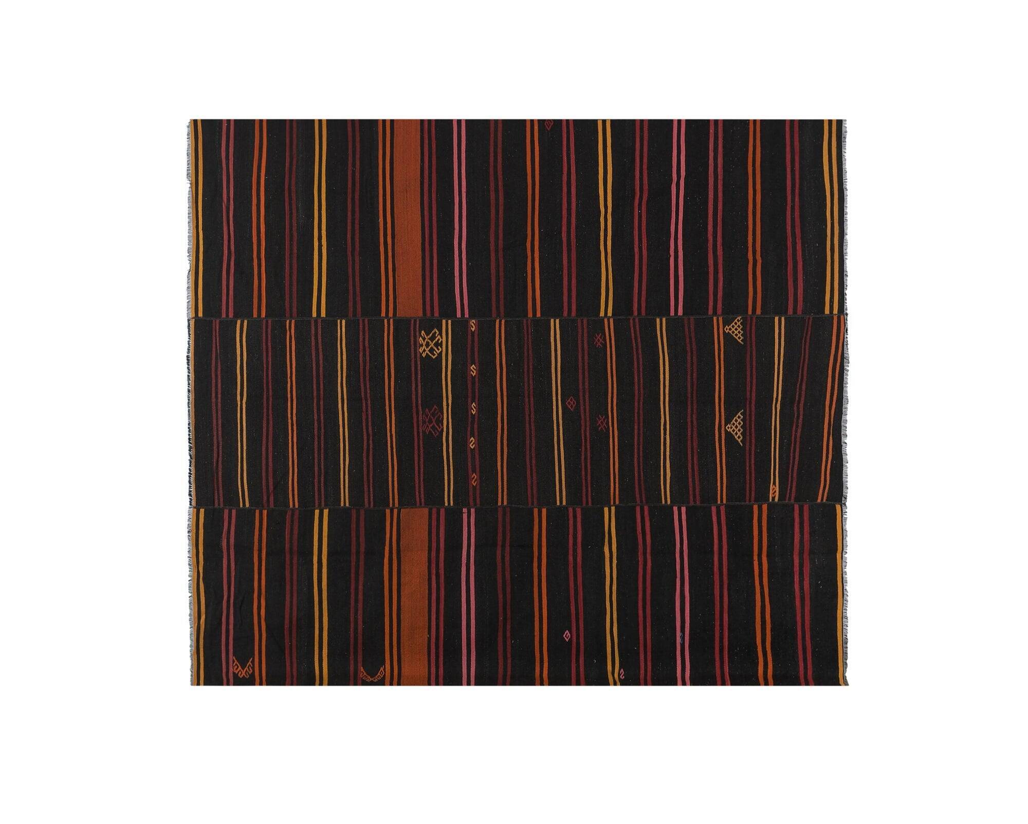 Vintage Turkish kilim, handwoven, 310x360 cm.