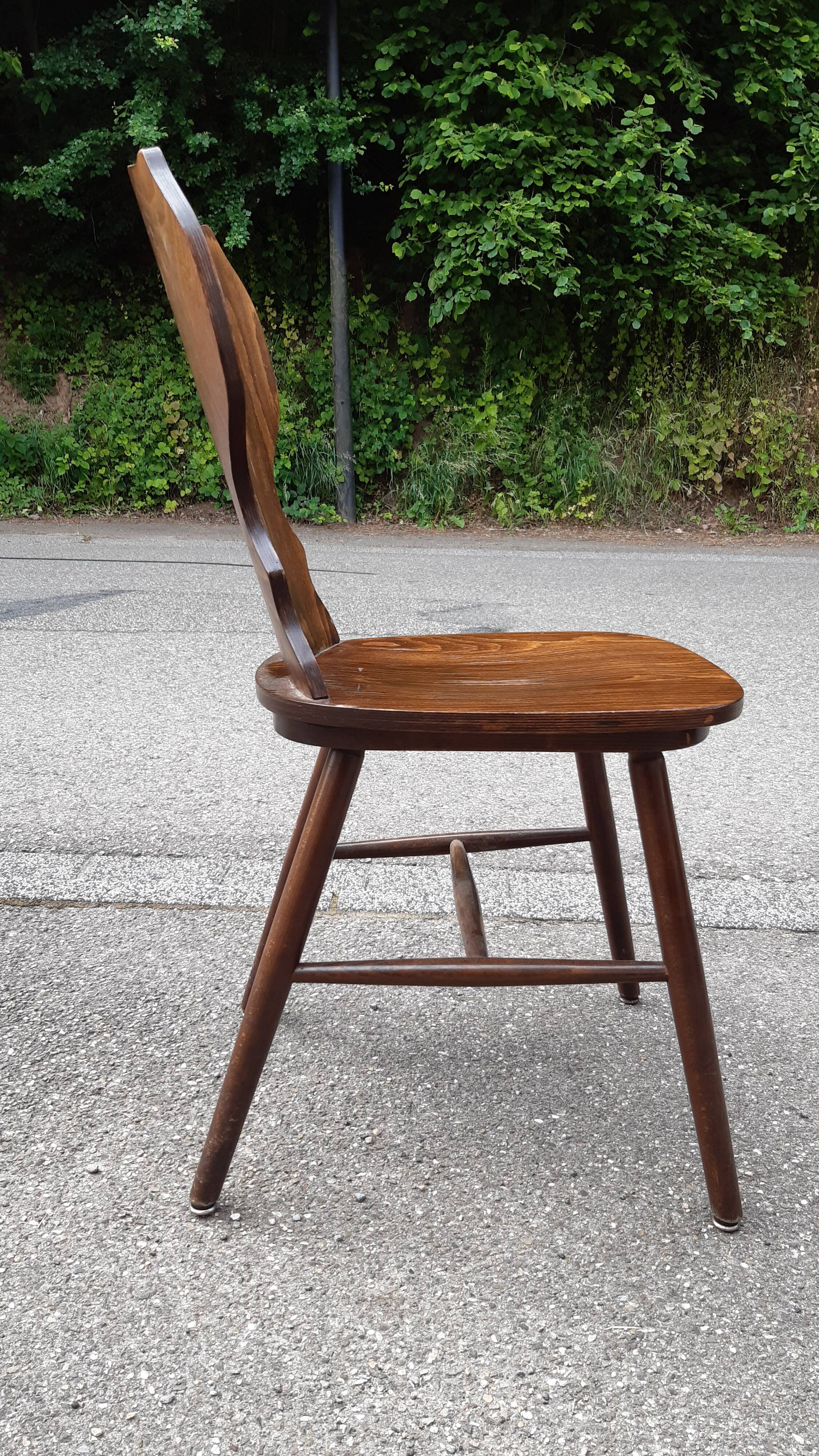 Lot 16 chairs bistro brasserie chalet deco mountain