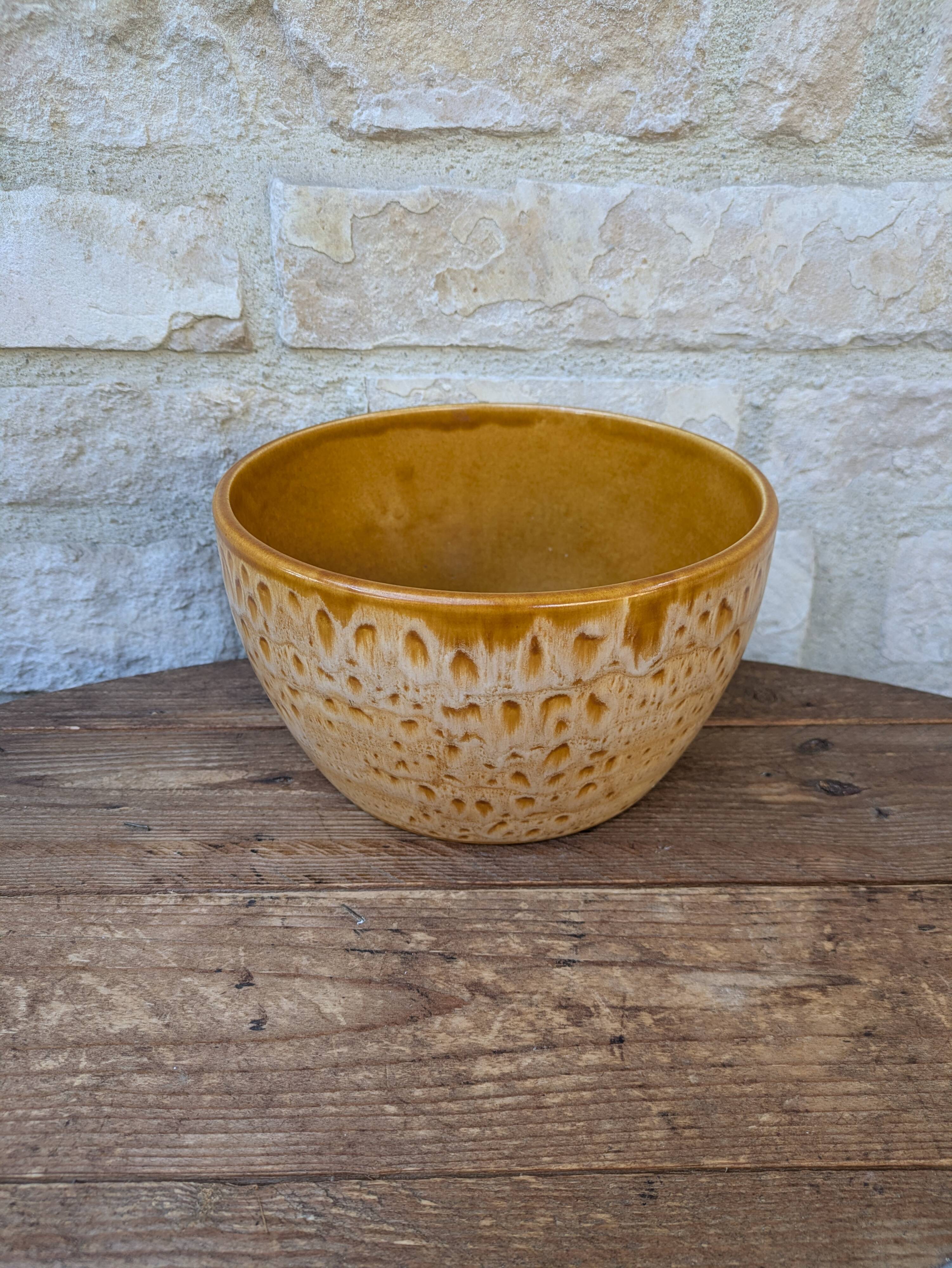 Vintage stoneware salad bowl from Niderviller, Fauve model, 1960s/70s, 24.5cm.