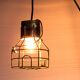 Lampe cage d’atelier industrielle