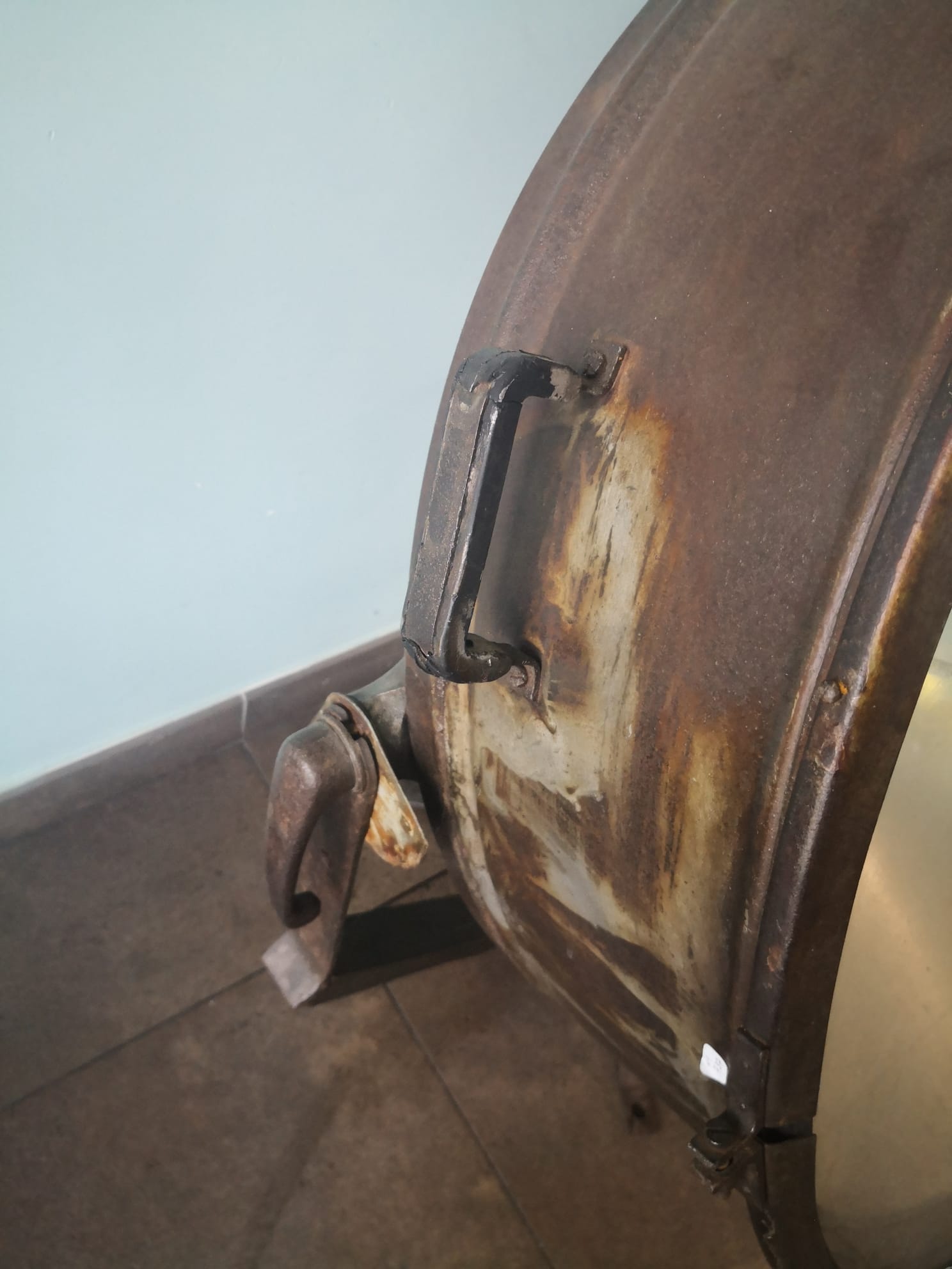 Vintage projector, football stadium, 50s, lighthouse