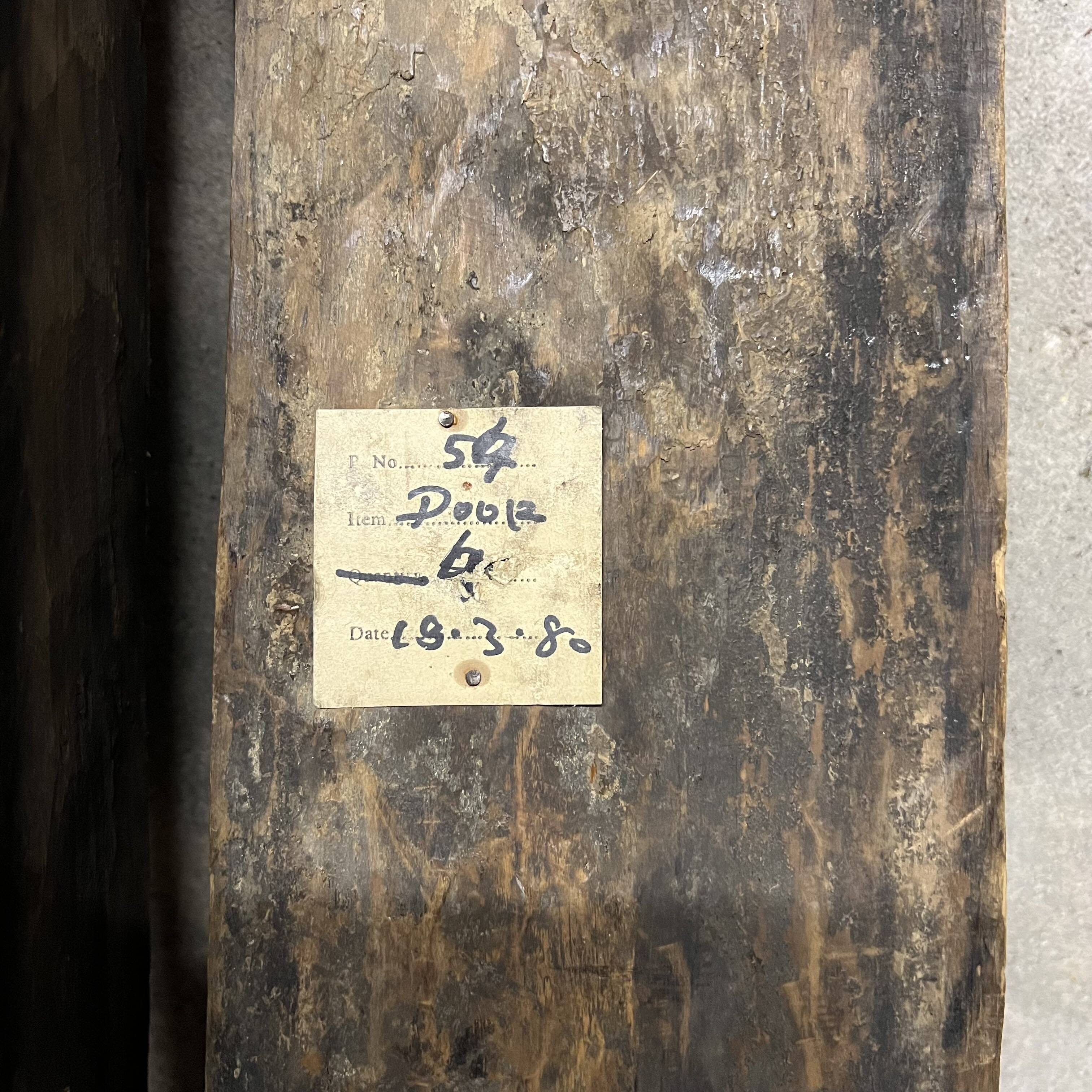 Afghan door in carved wood from the late 19th century with Palace Temple framing.