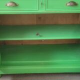 Buffet parisien ancien patiné vert