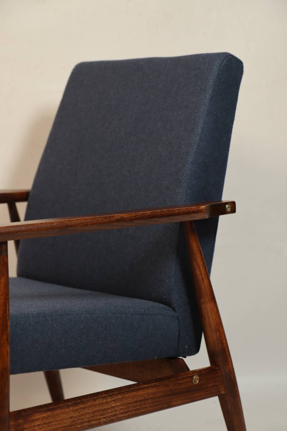 Vintage armchair natural wool blue marin modern design by H.Lis