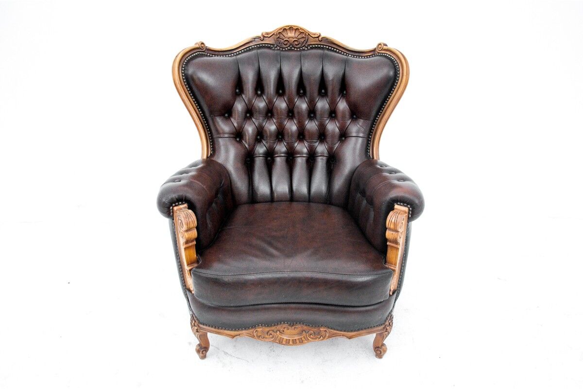 Deep buttoned brown leather salon set