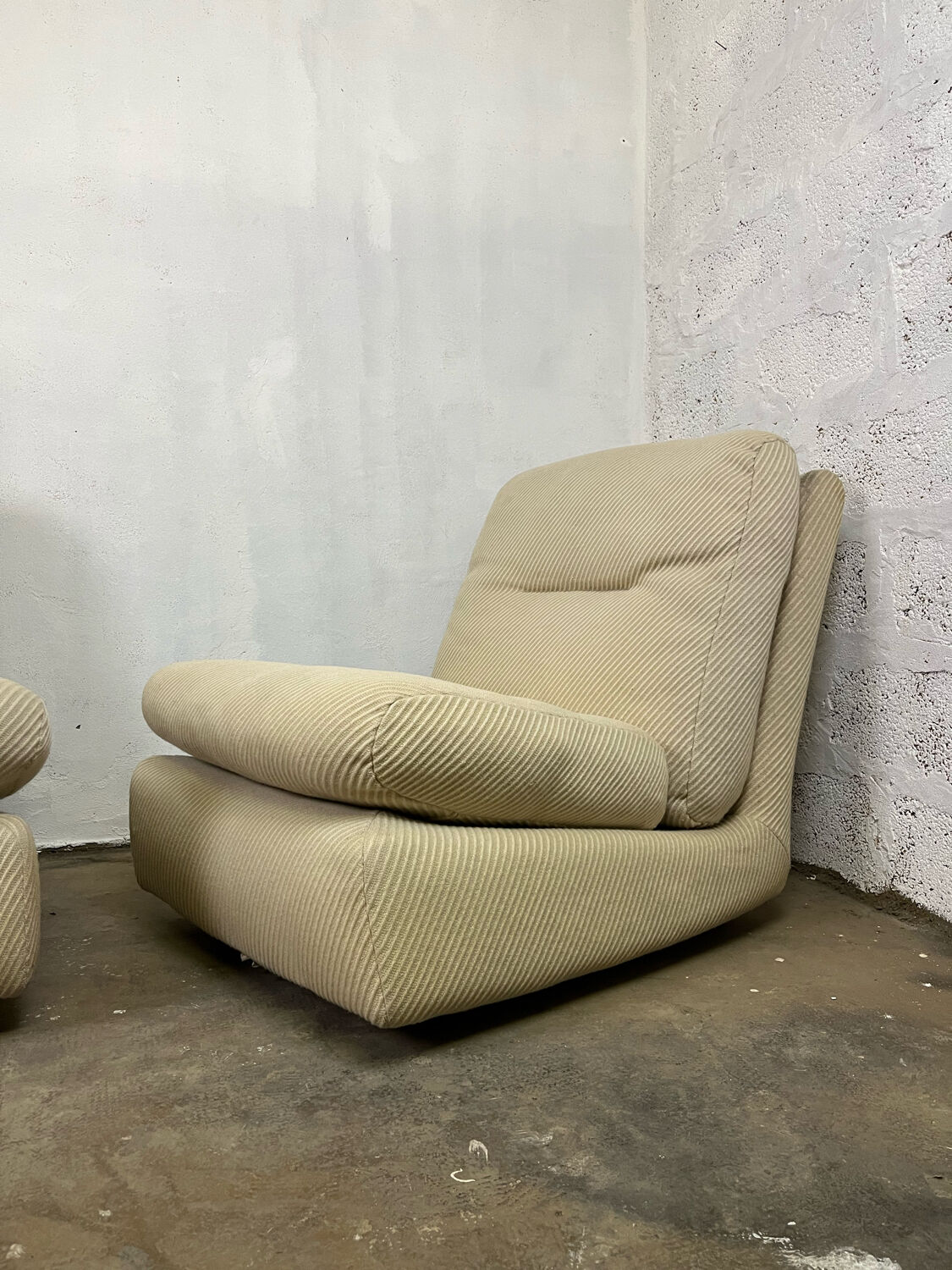 Paire de chauffeuses Michel Ducaroy, Ligne Roset 1970