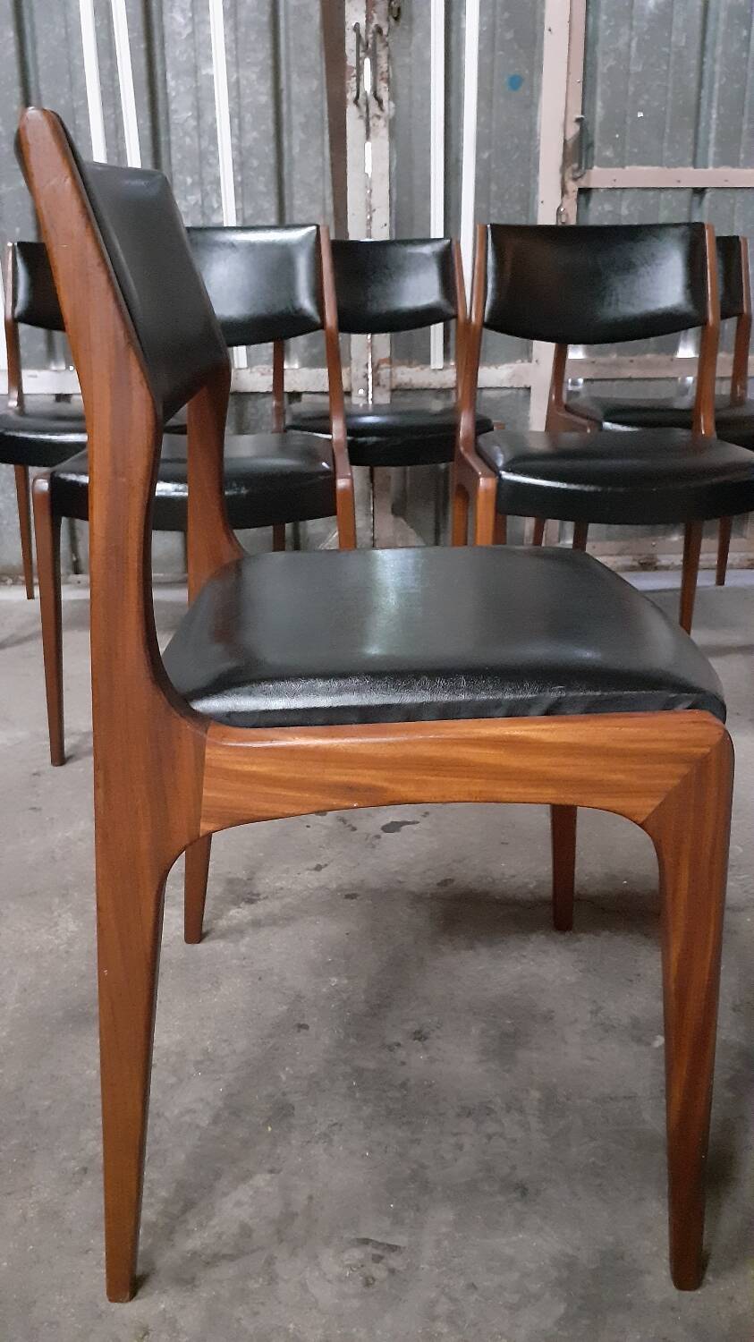 Scandinavian chair