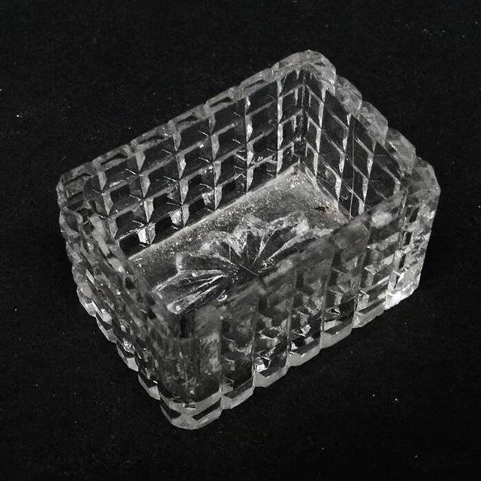D5o art deco salt shaker