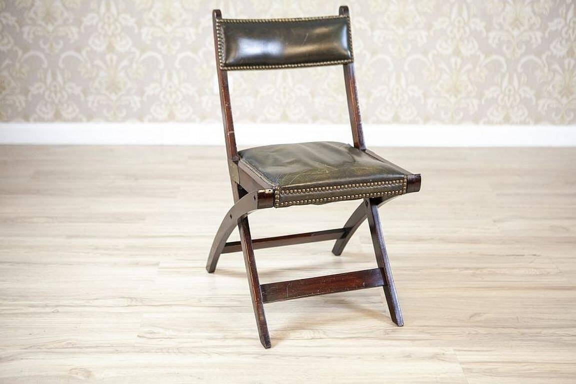 Vintage Walnut Folding Chair in Dark-Green Leather, 1950s