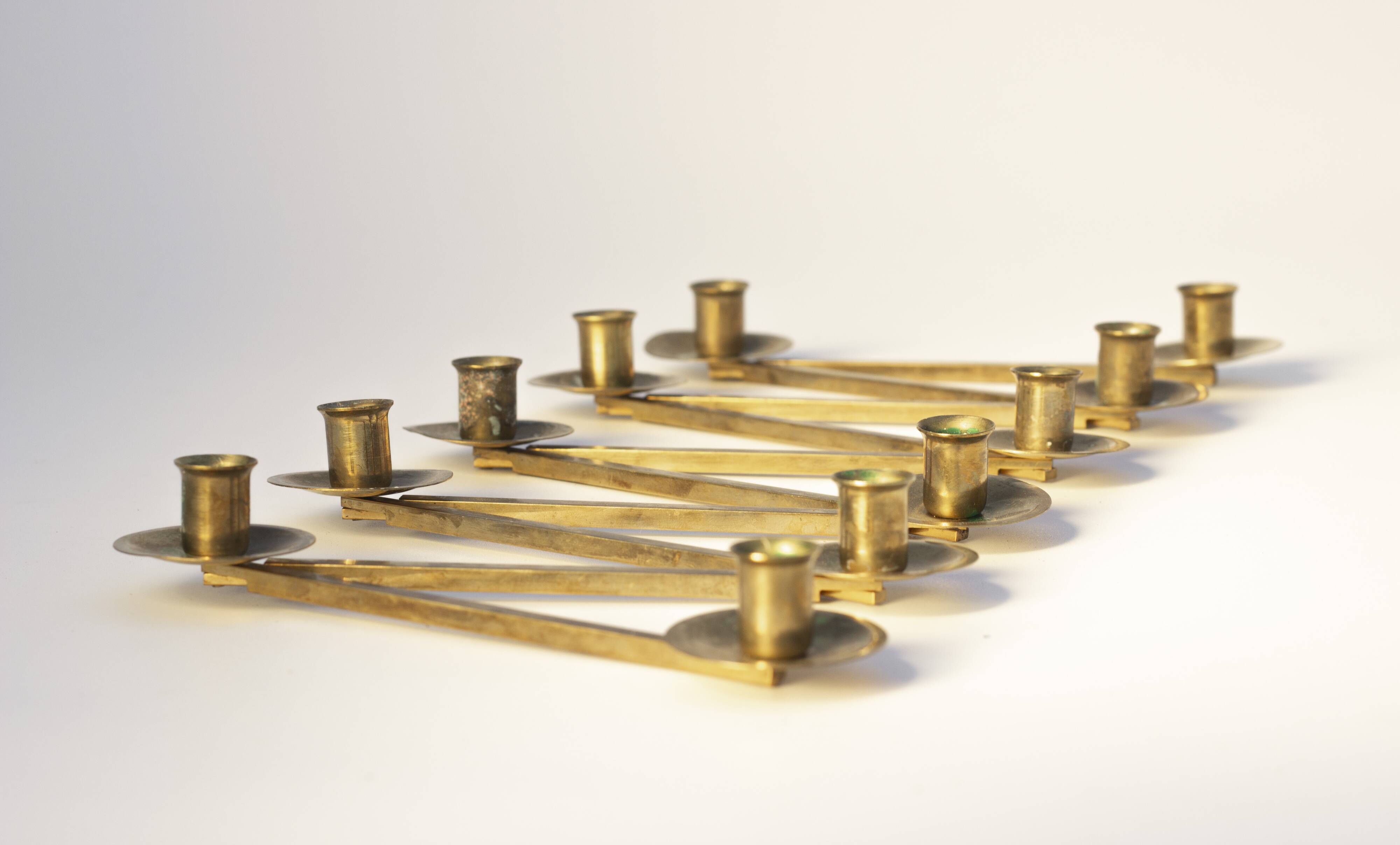 Articulated candlestick Margareta in brass by Lars Holmström – Arvika, Sweden