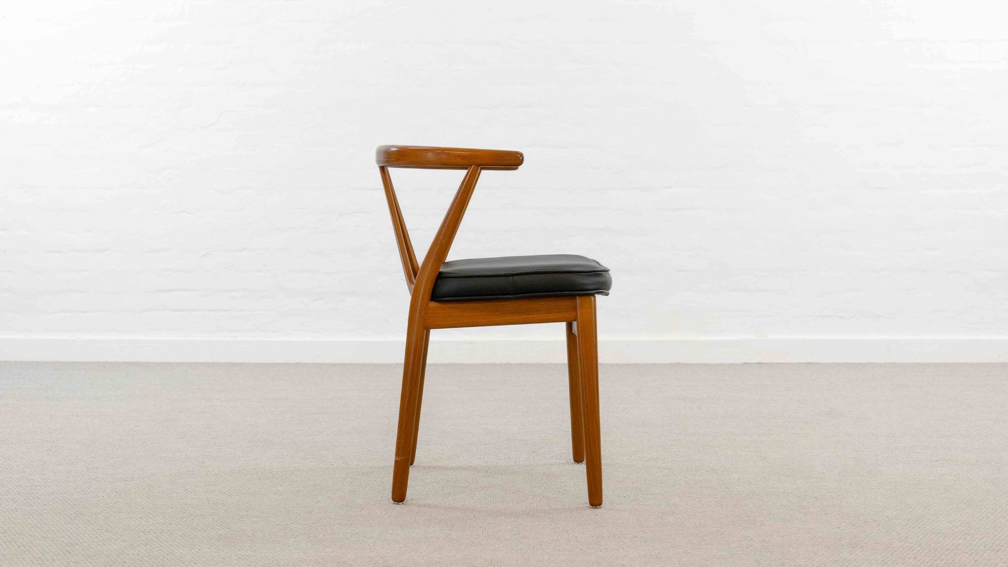 Fauteuil modèle 255 de Henning Kjaernulf pour Bruno Hansen