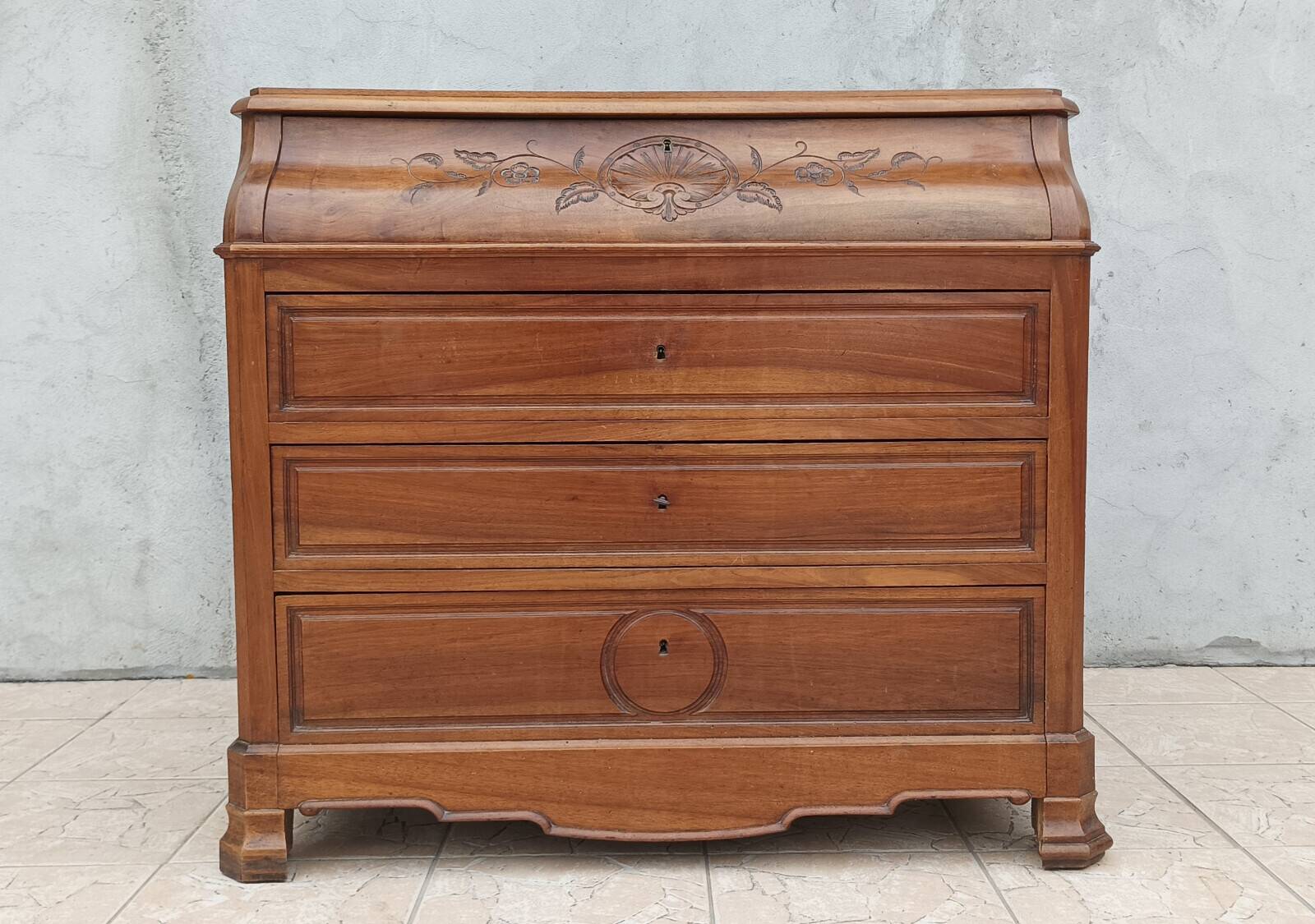 Louis Philippe walnut chest of drawers
