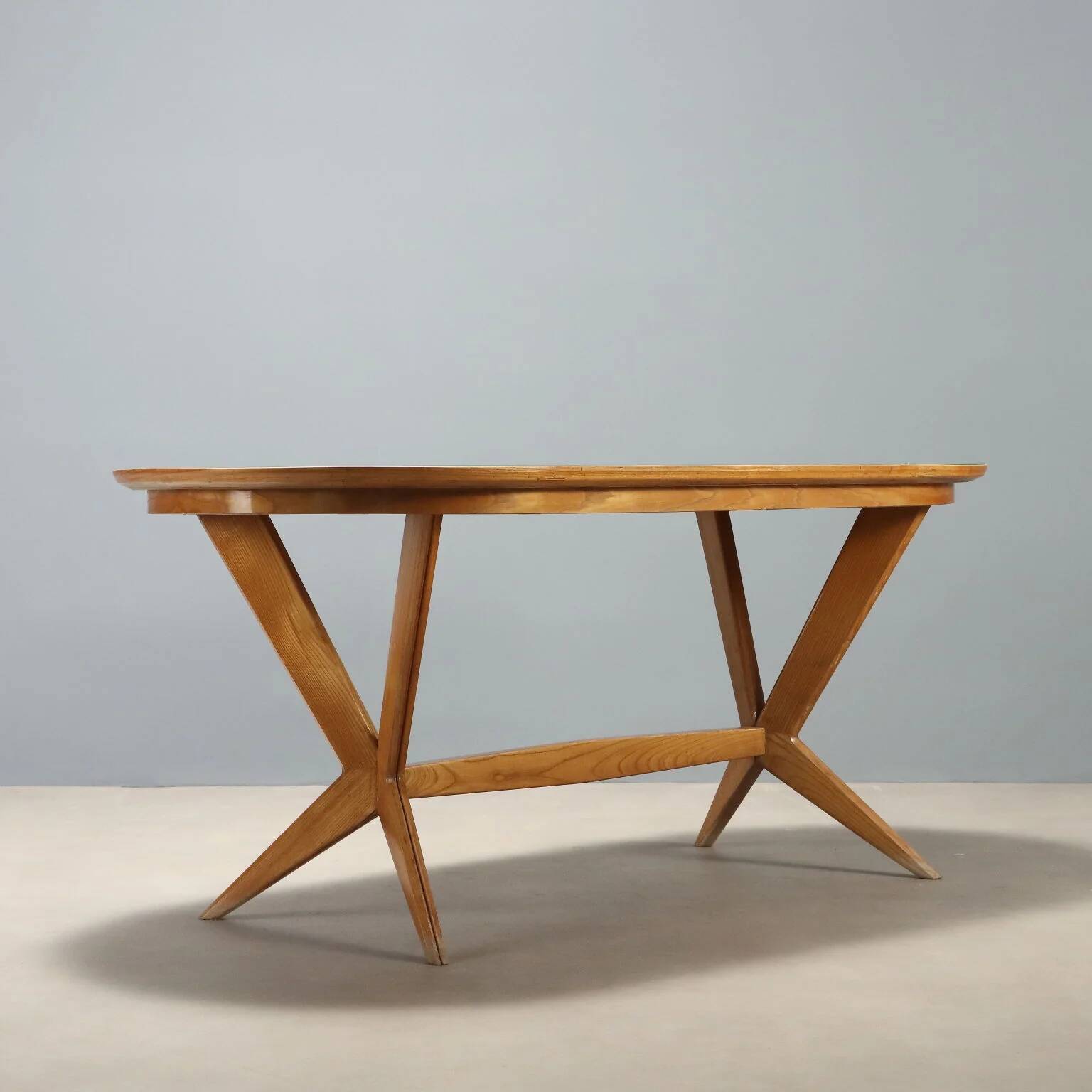 Table vintage des années 1960 avec plateau elliptique