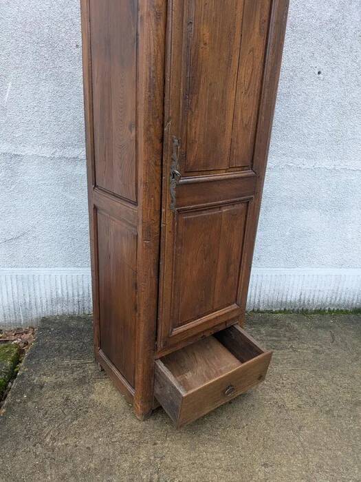 Rustic oak column cabinet