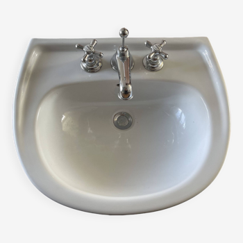 Ceramic sink