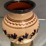 Glazed terracotta vase decorated with Savoy vegetable frieze