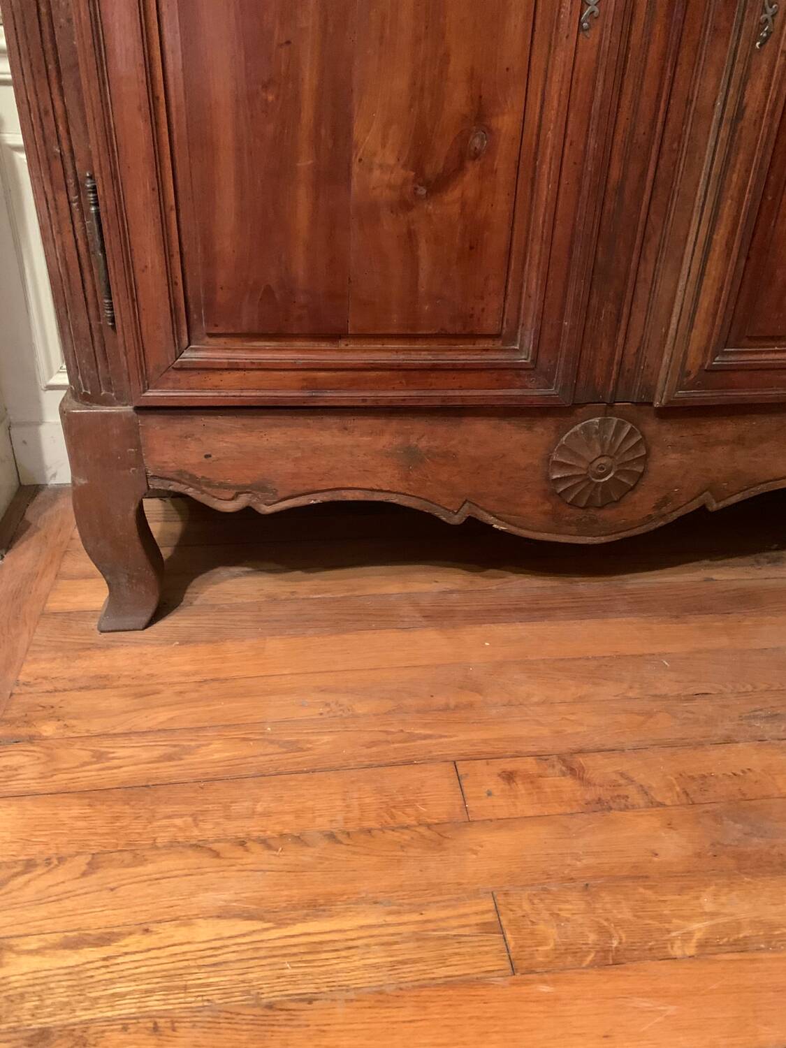 Louis XV Bassette cabinet from the 18th century