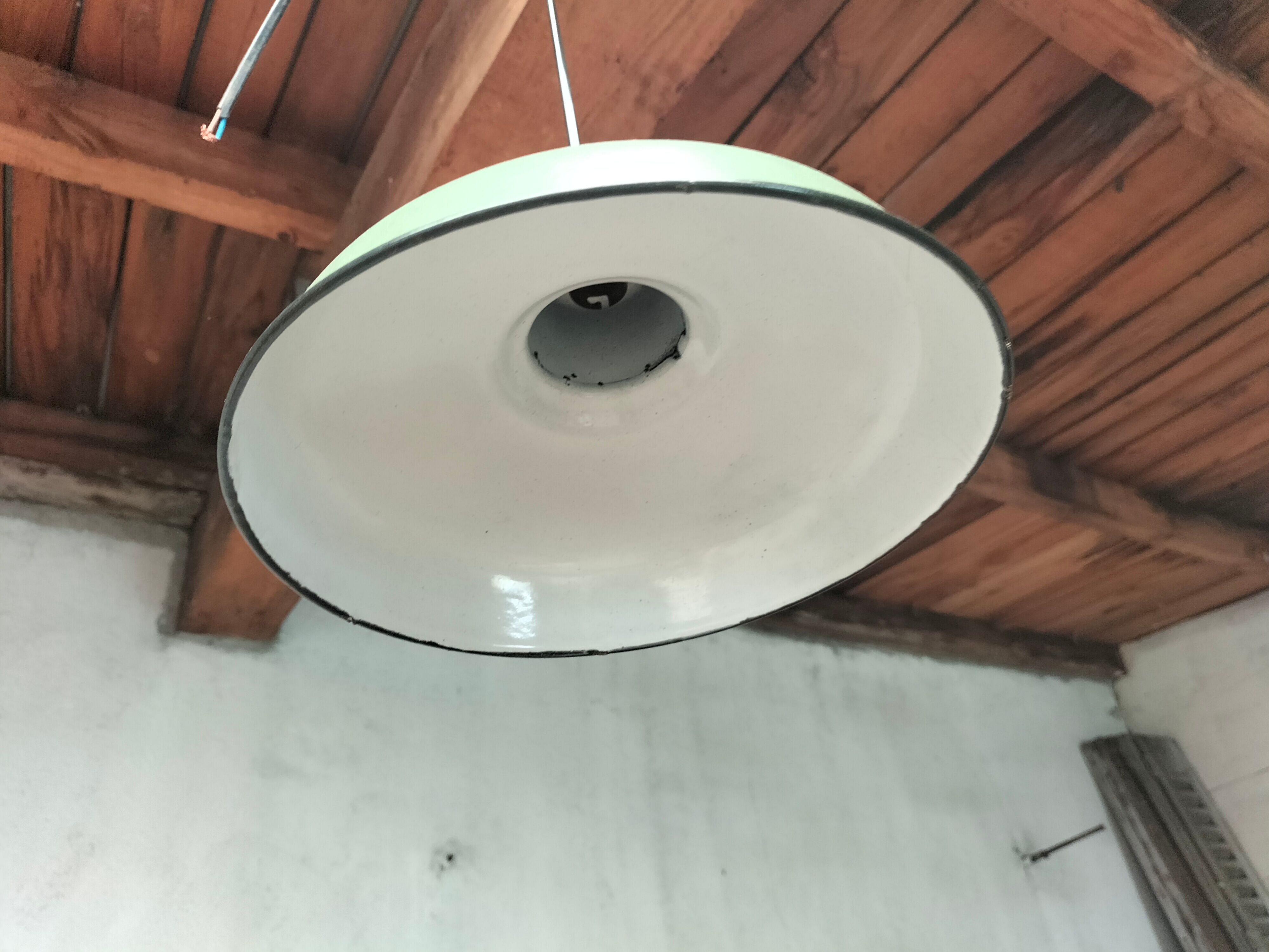 Paire de lampes industrielles