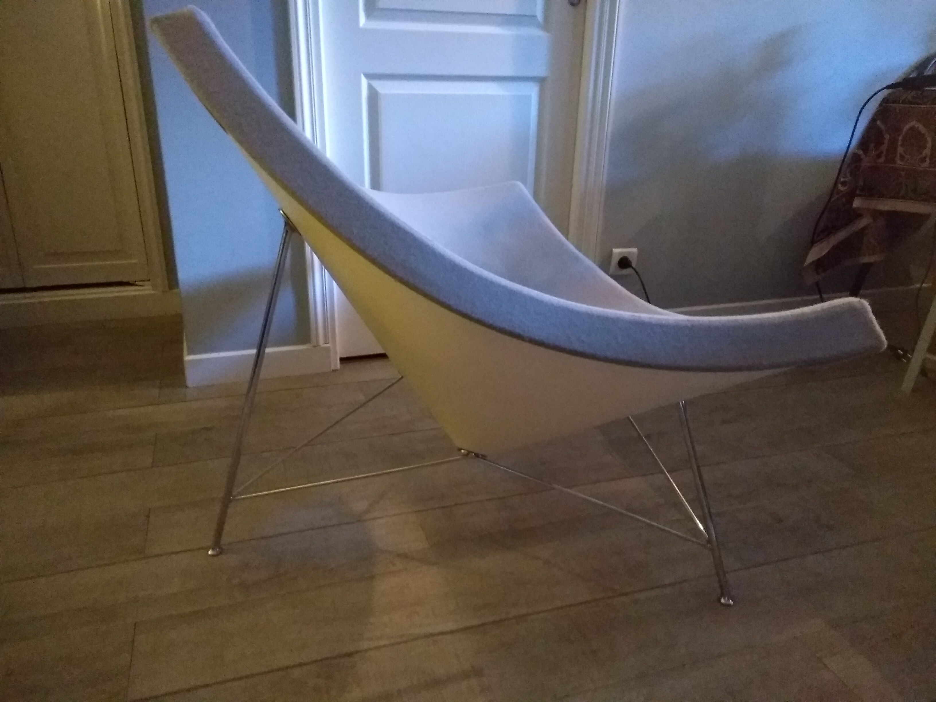 Georges nelson's coconut chair