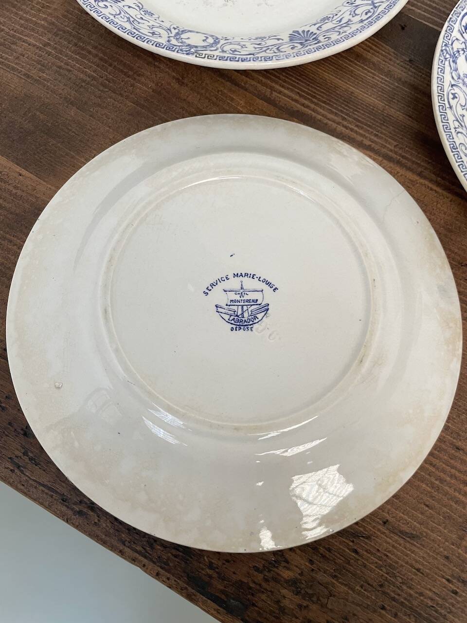 Set of 23 pieces of Marie Louise ironstone service