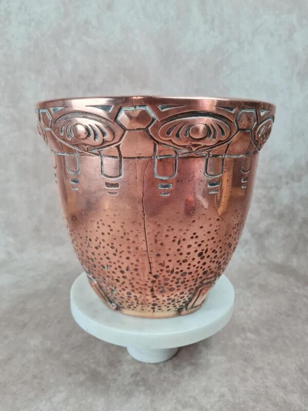 Cache-pot ancien Art Nouveau Gustave De Bruyn Fives-lille �� cuivre galvanoplastie