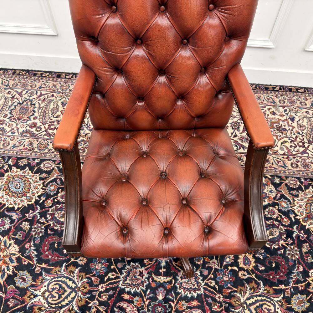 Chaise de bureau Chesterfield anglaise, chaise président.