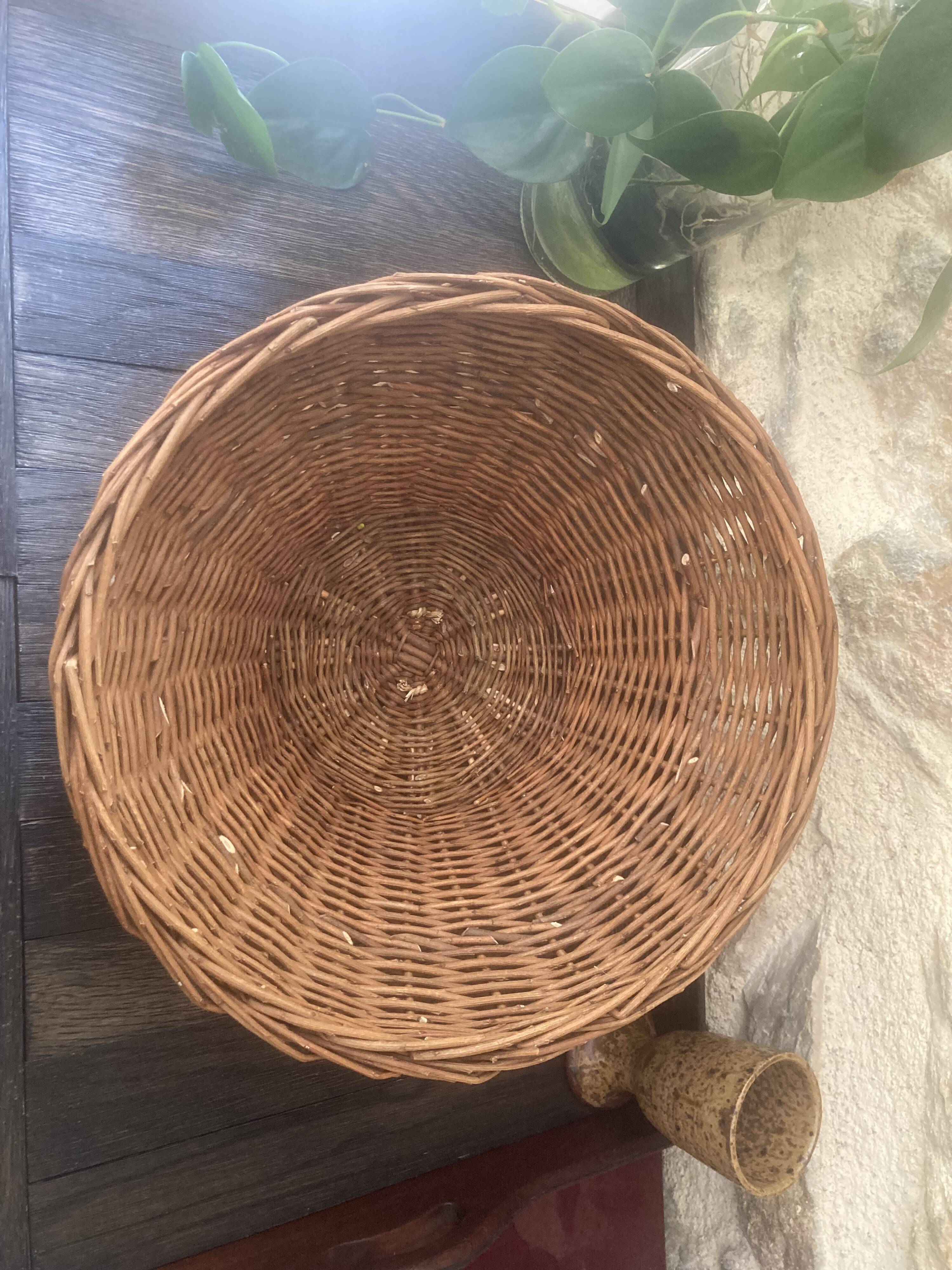 Vintage braided wicker fruit bell