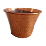 Cache hammered copper pot