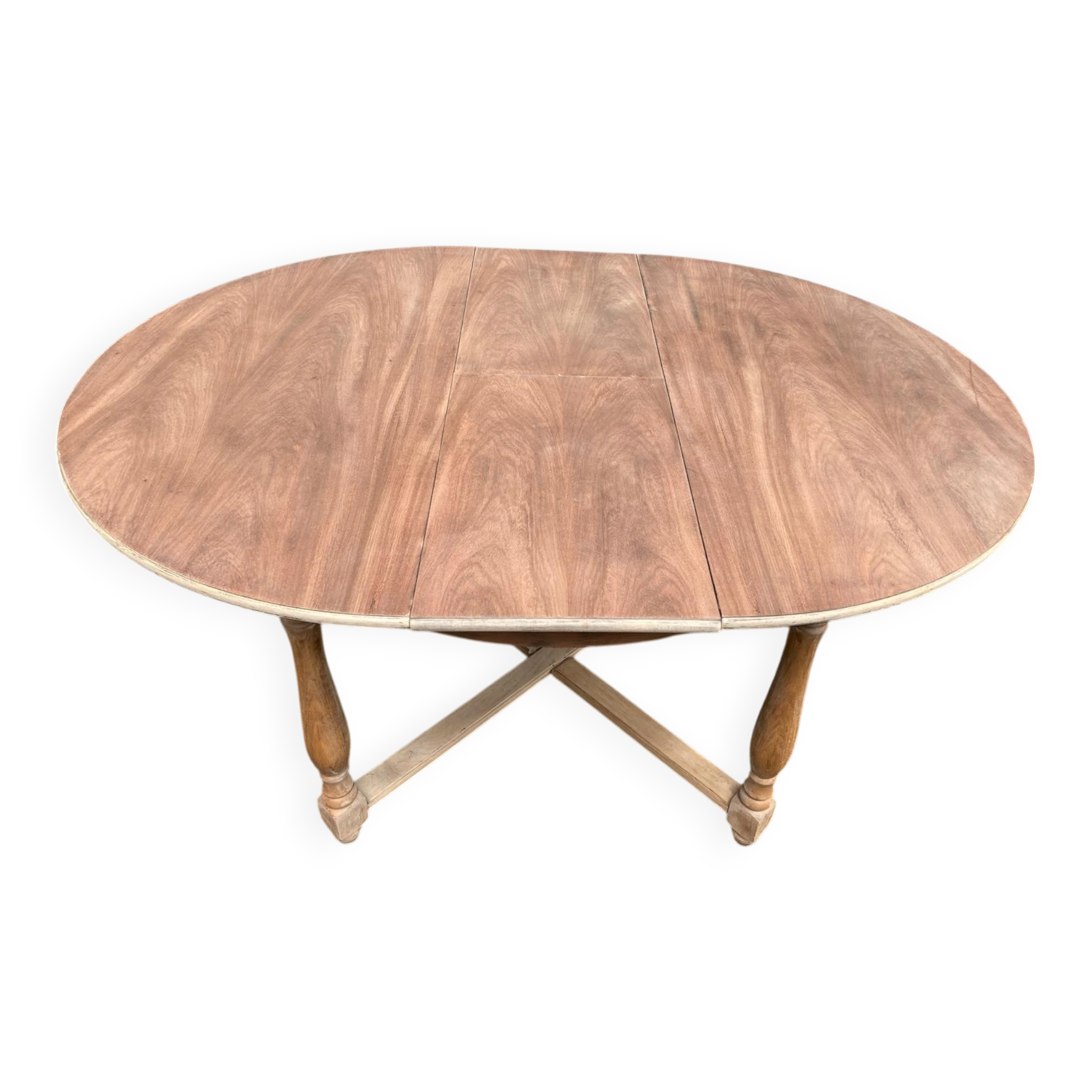 Renovated round extendable farmhouse dining table made of solid wood, 115cm.