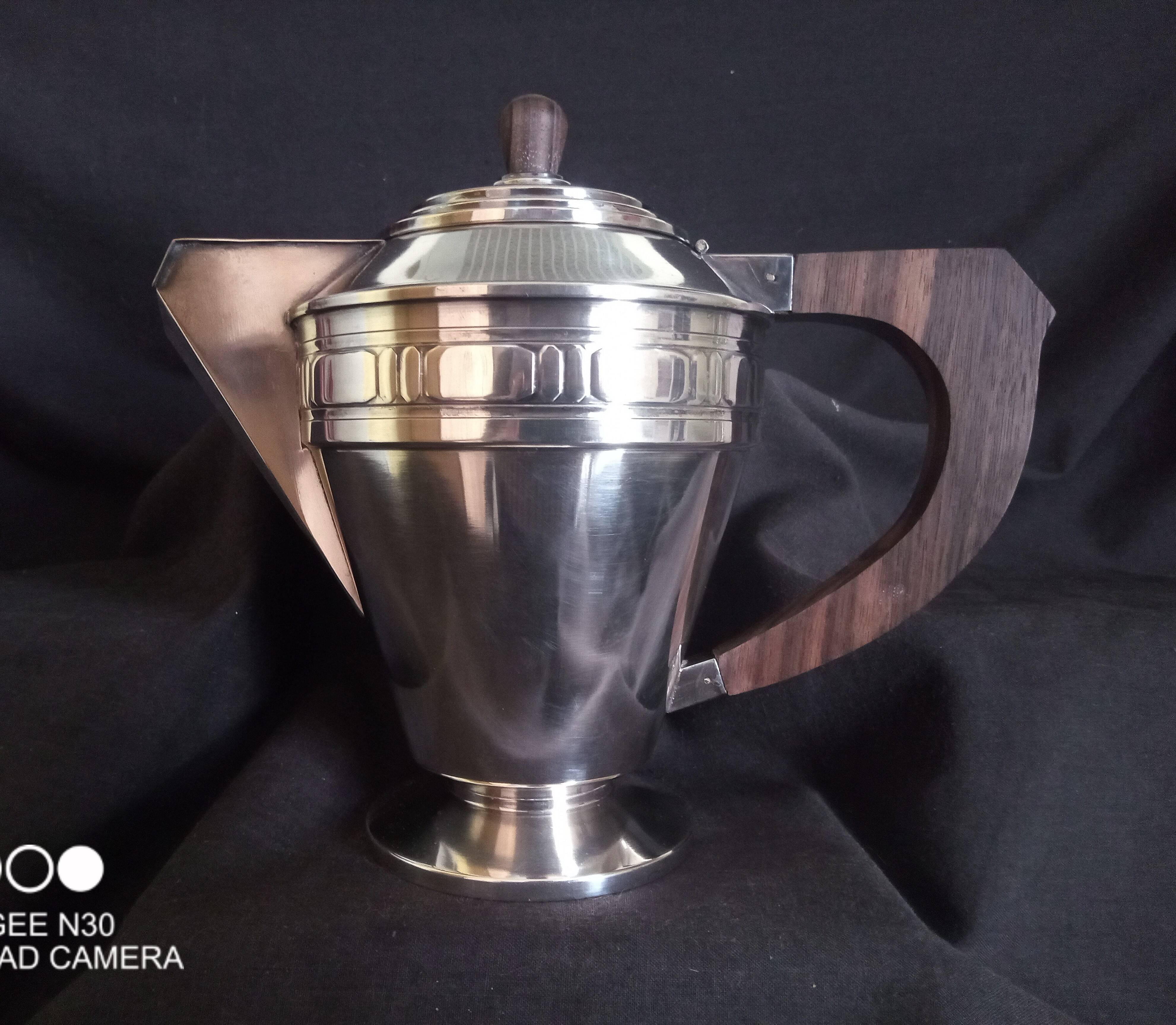 Art Deco silver-plated coffee and tea service, stamped.