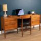 Commode de bureau rétro en noyer et palissandre par John Herbert