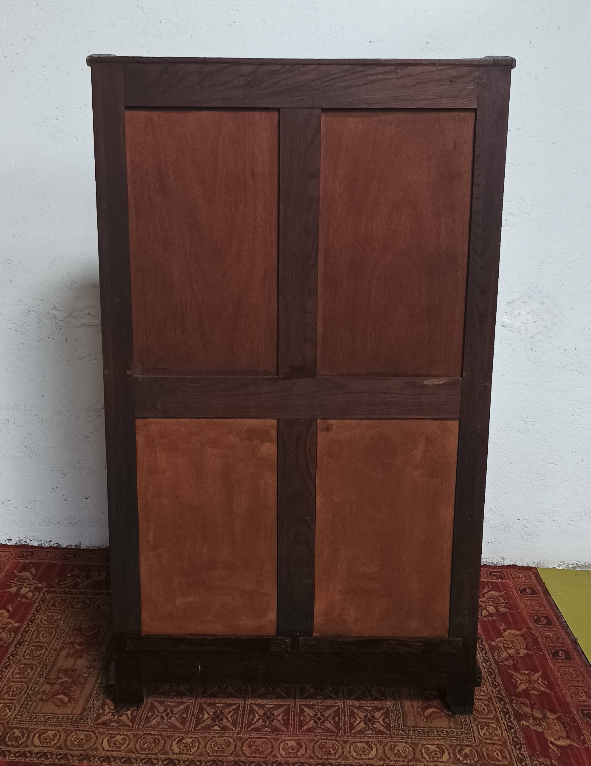 Curtain loom furniture