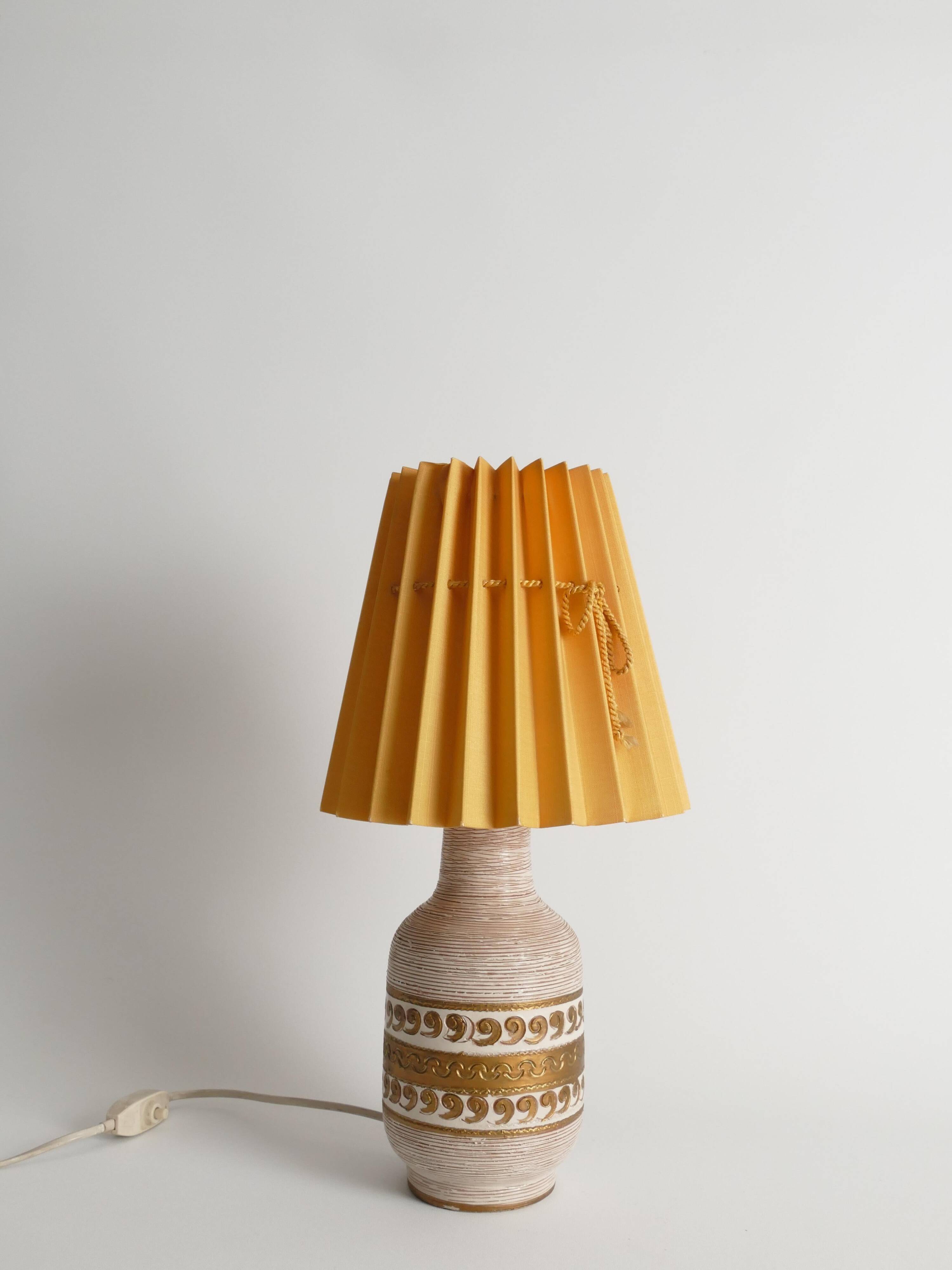 White and Gold Ceramic Table Lamp by Fratelli Fanciulacci, Italy 1970's