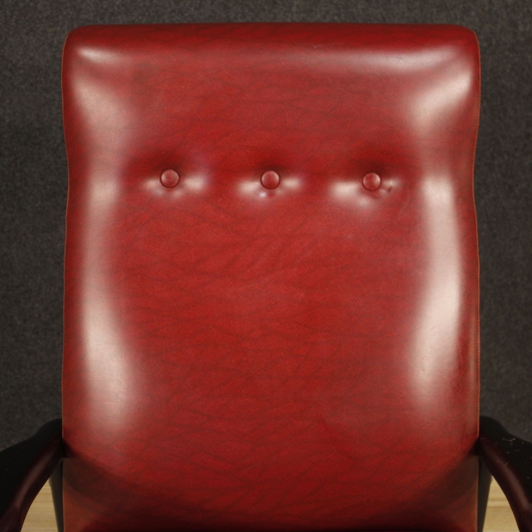 Italian design armchair in red faux leather from the 70s