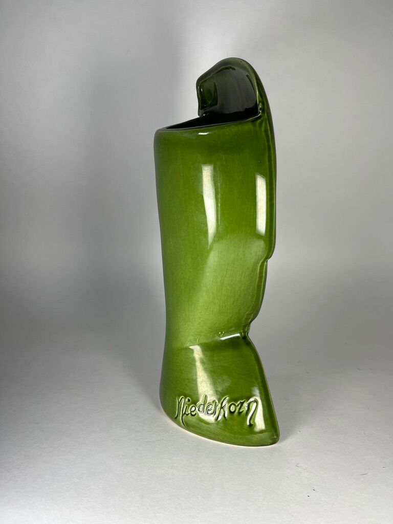 Vase art deco cubist head woman 1920 signed Nierdekorn numbered