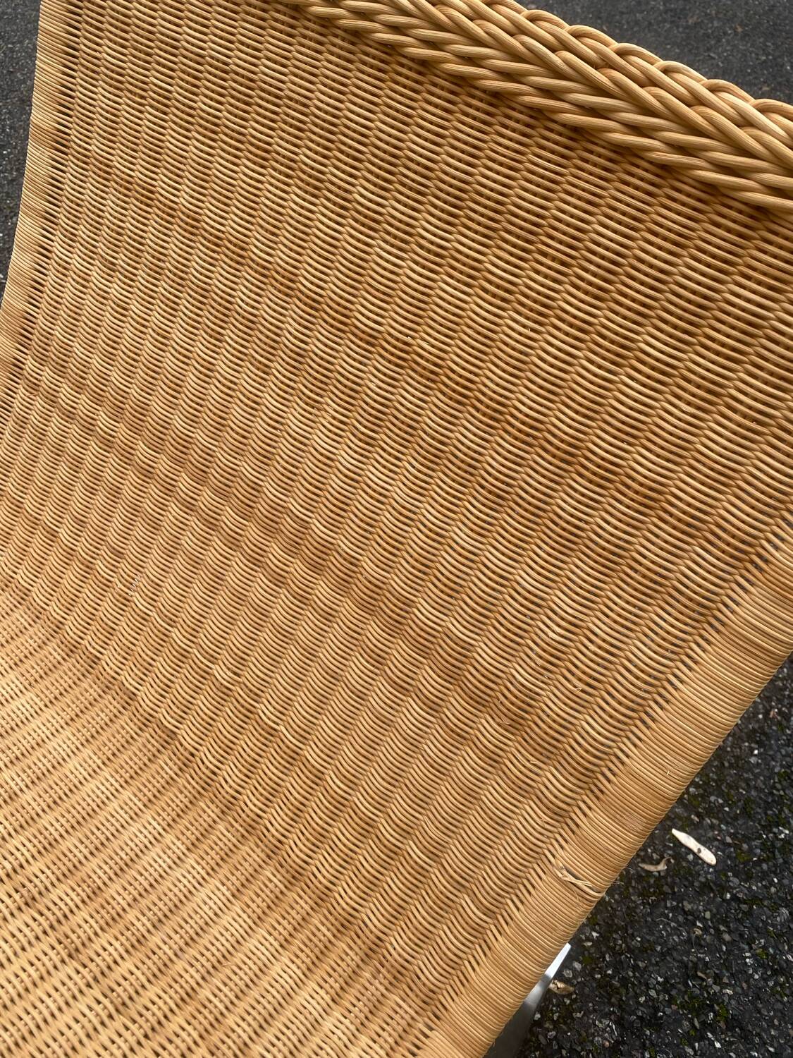 8 fauteuils Pk22 de Poul Kjaerholm , signé Fritz Hansen