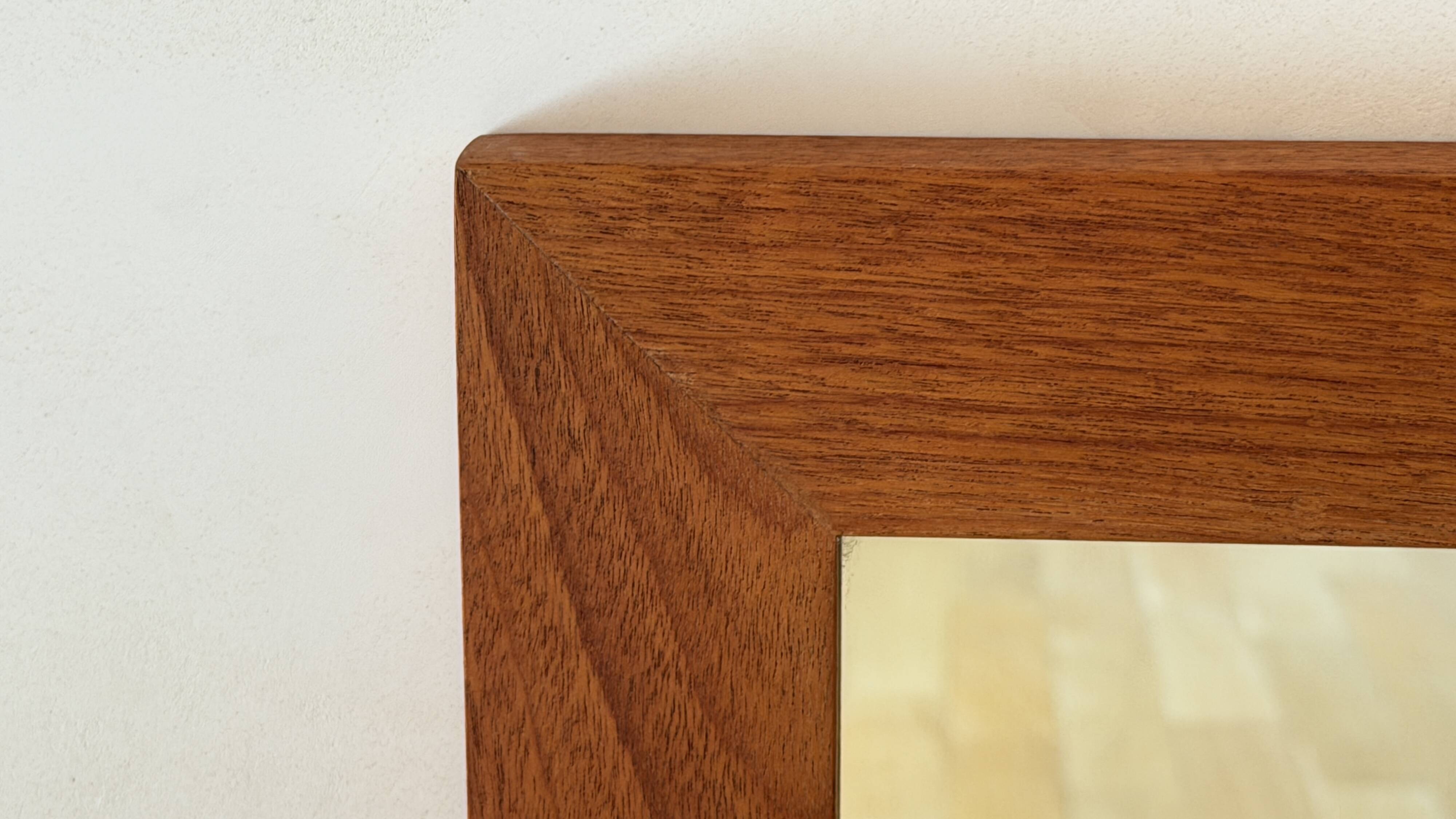 Miroir 50 x 50 cm. Cadre bois exotique