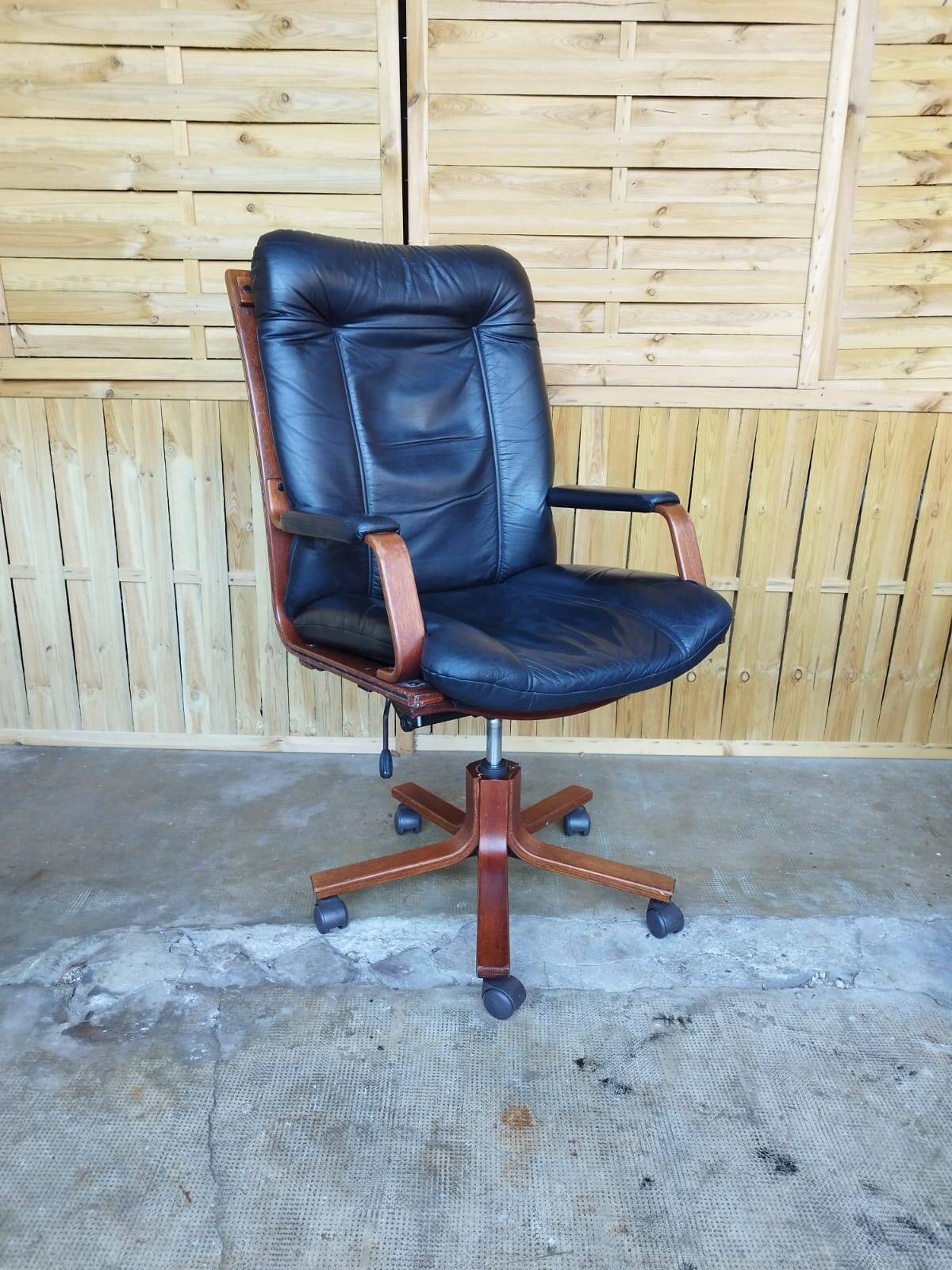 Fauteuil Scandinave CO.FE.MO - Italie 1970