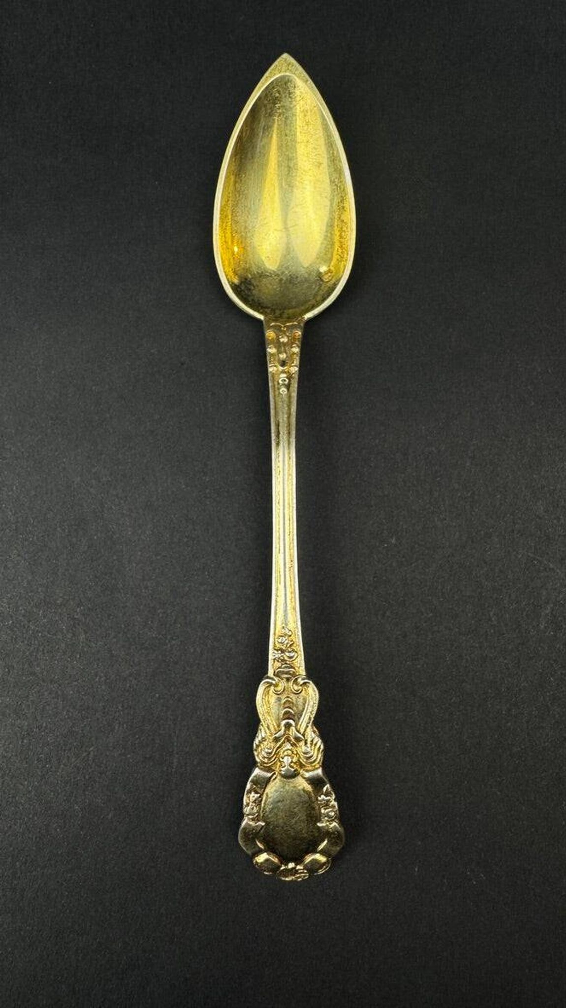 12 dessert spoons in vermeil, Minerva 19th century, blackened pear tree box